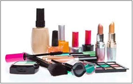 DO YOU KNOW WHEN TO TOSS YOUR MAKEUP
