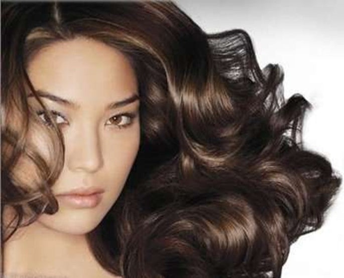10 THINGS WOMEN WITH GREAT HAIR DO ON THE REGULAR