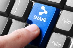 4 WAYS TO CREATE ENGAGING CONTENT YOUR AUDIENCE WILL SHARE