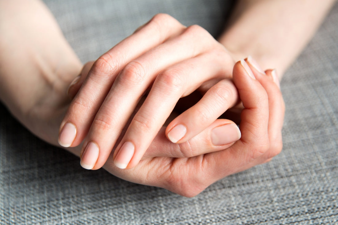 GET HEALTHY, STRONG NAILS WITH THESE TOP 6 TIPS
