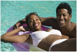 SAVE YOUR HAIR FROM CHLORINE DAMAGE THIS SUMMER